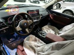 بی ئێم دەبڵیو iX3